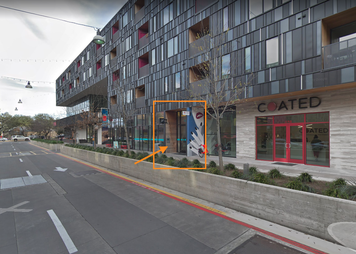 GLU bldg1 Google St - arrow.png
