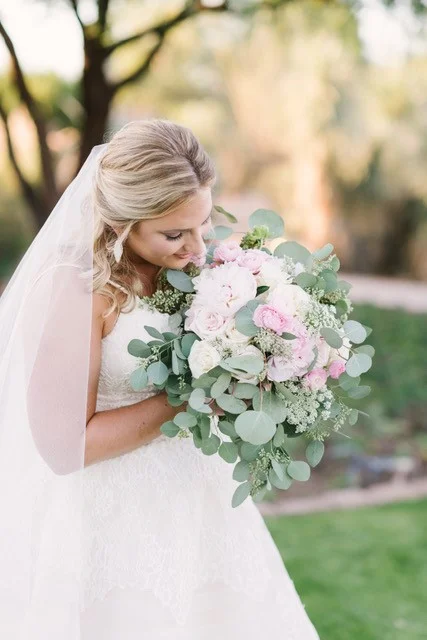 TWWEVENTS_PinkLtGreen_bride_WS.jpg