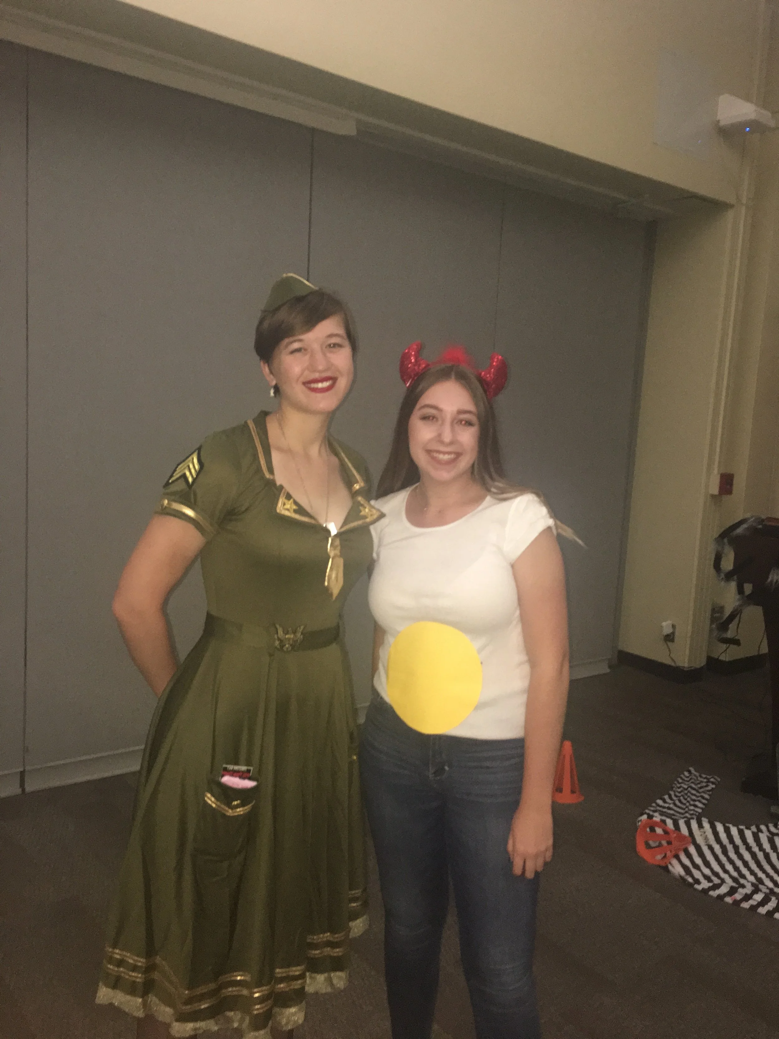 And a HUGE congratulations to our costume contest winners, both ladies got free tickets to 2018's Donaroo! 