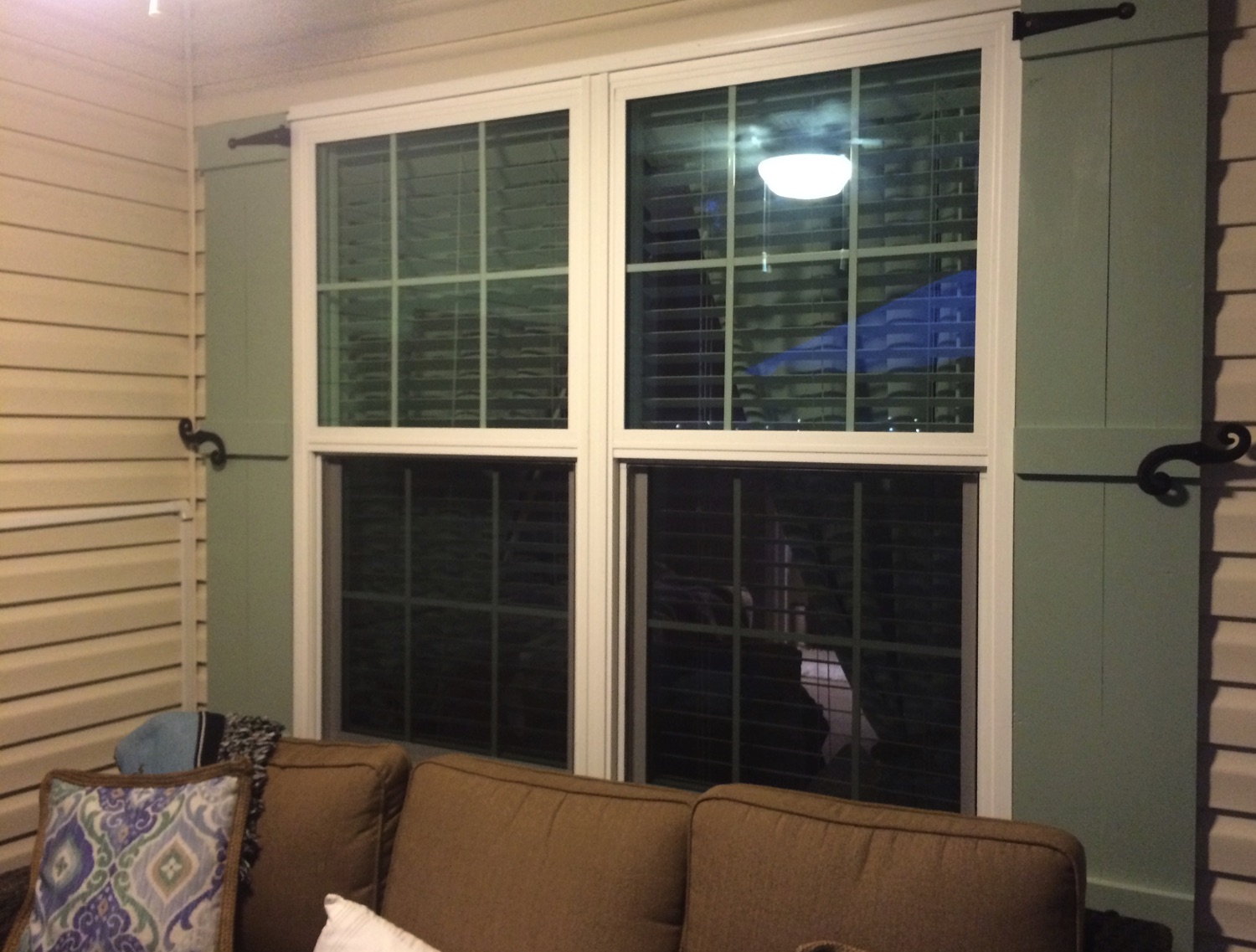 HandyMan - Custom Shutters