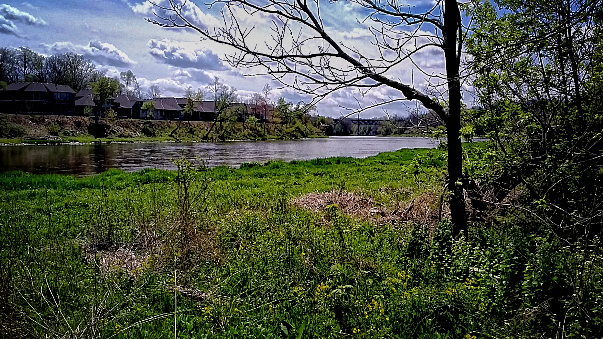 View from the 12th Hole at Paris Grand GC.jpg