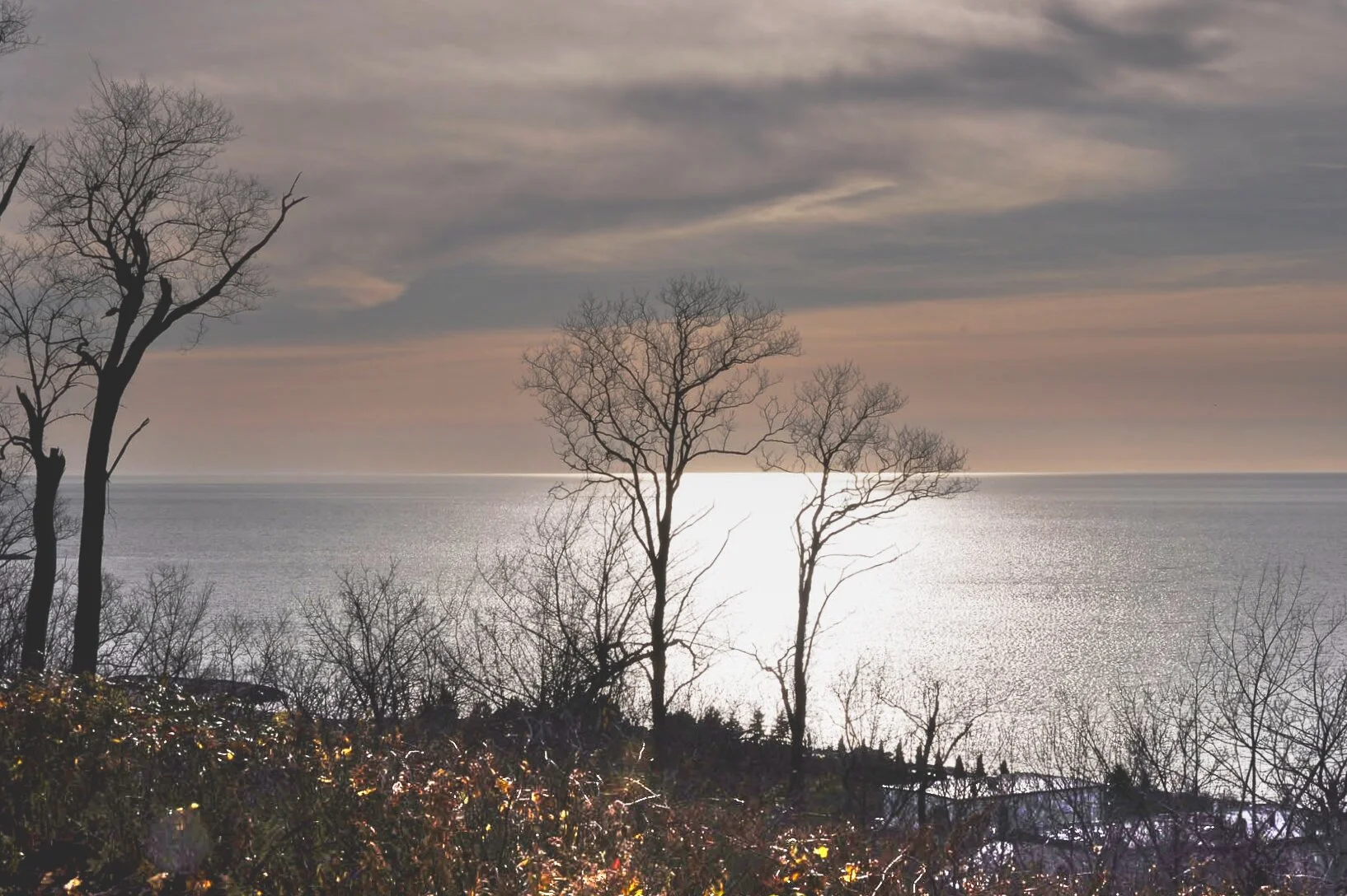 Lake Huron near Goderich  Nov 2009 B0027339.jpg