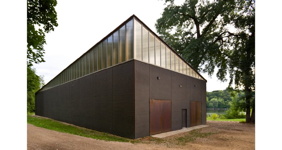 2.+minneapolis+rowing+club+boathouse+mrc+wood+architecture+design+minnesota+vjaa.jpg