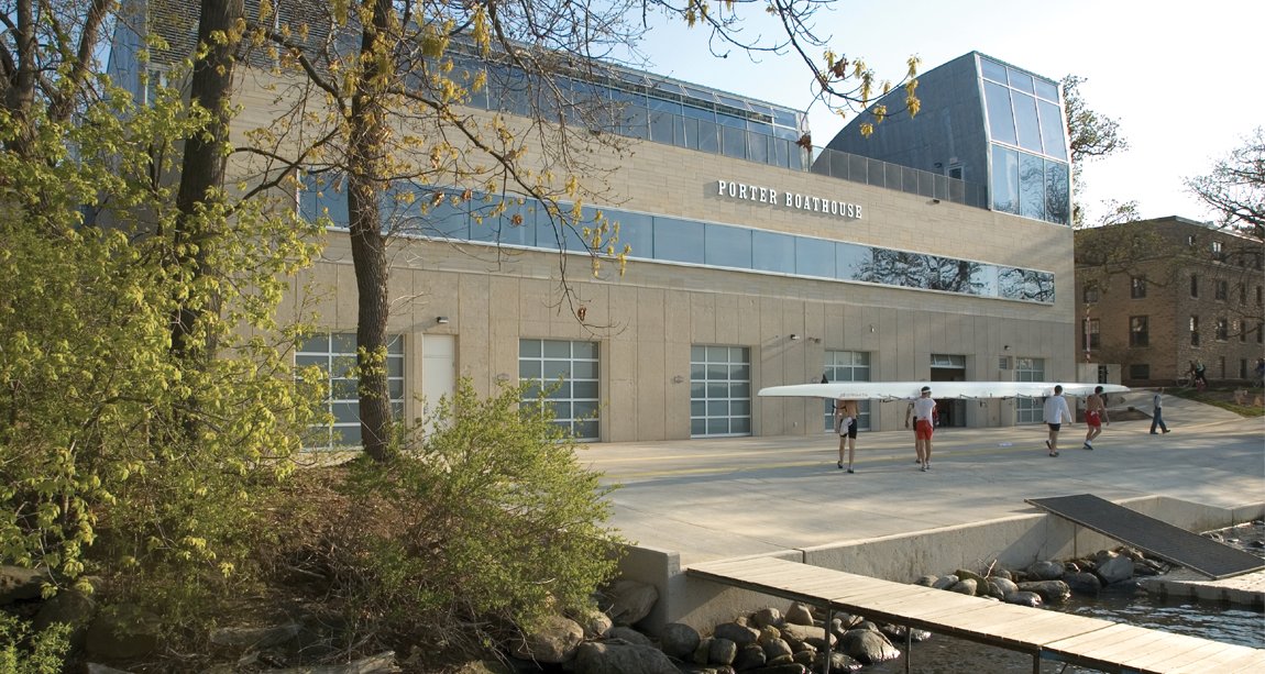 6.+porter+boathouse+madison+wisconsin+crewhouse+rowing+facility+badgers+lake+mendota+university+educational+vjaa.jpg