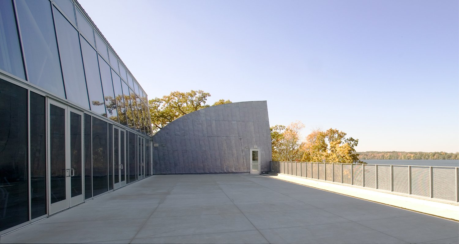 9.+porter+boathouse+madison+wisconsin+crewhouse+rowing+facility+badgers+lake+mendota+university+educational+vjaa.jpg
