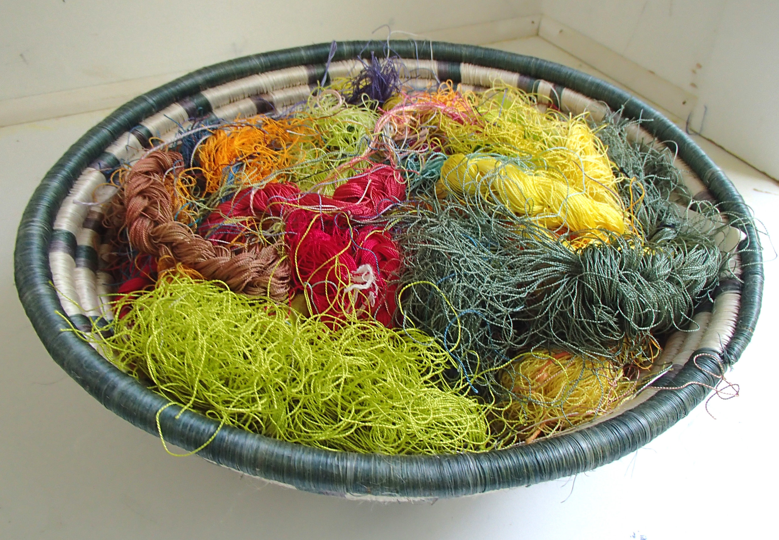 bowl of silk thread best.jpg