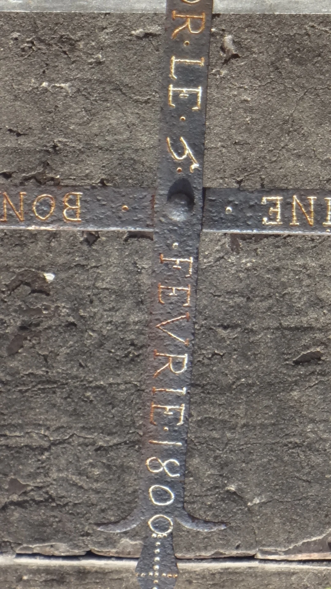 Iron Cross on the tomb, dated 1800
