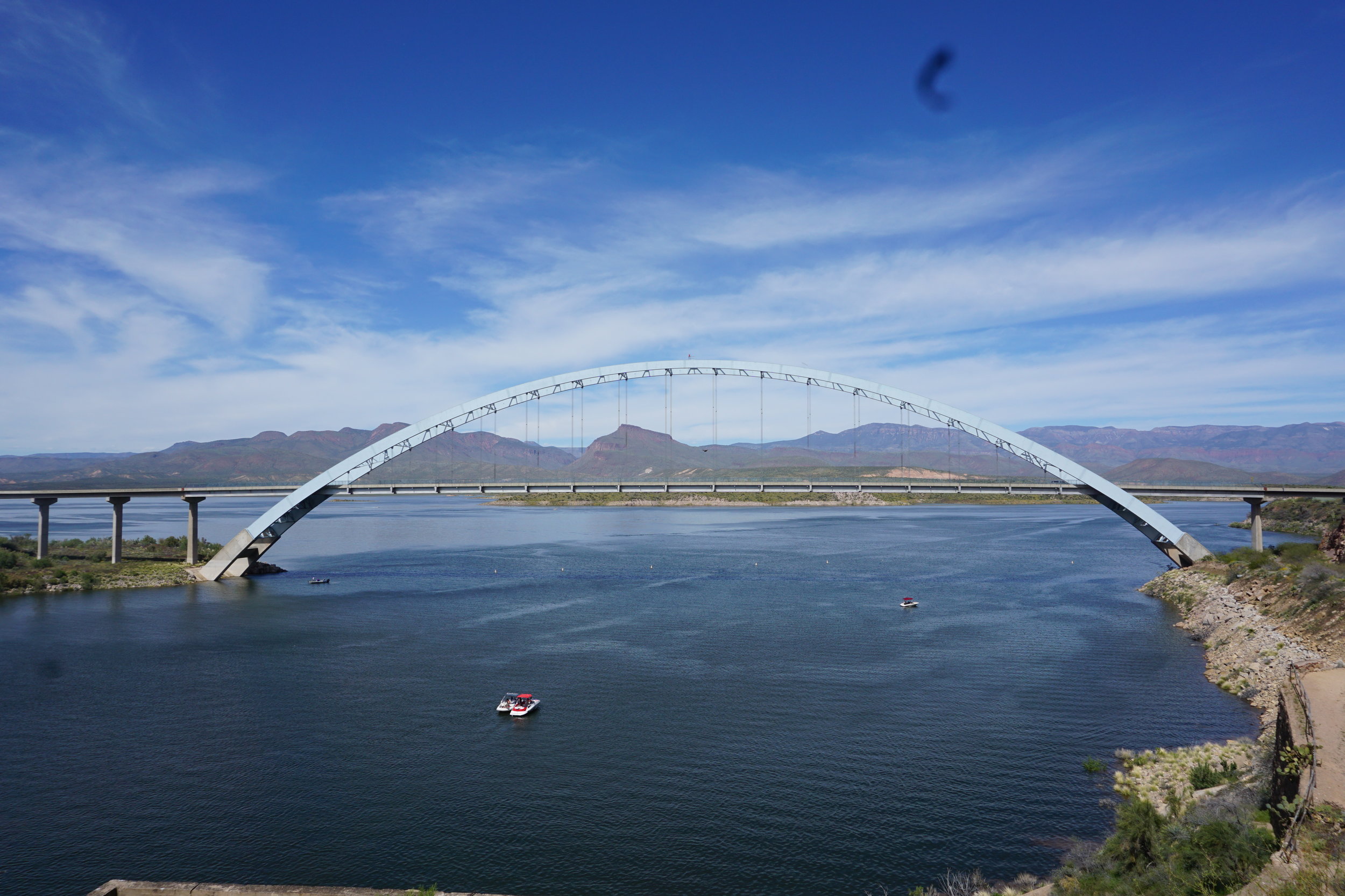  Roosevelt Lake 