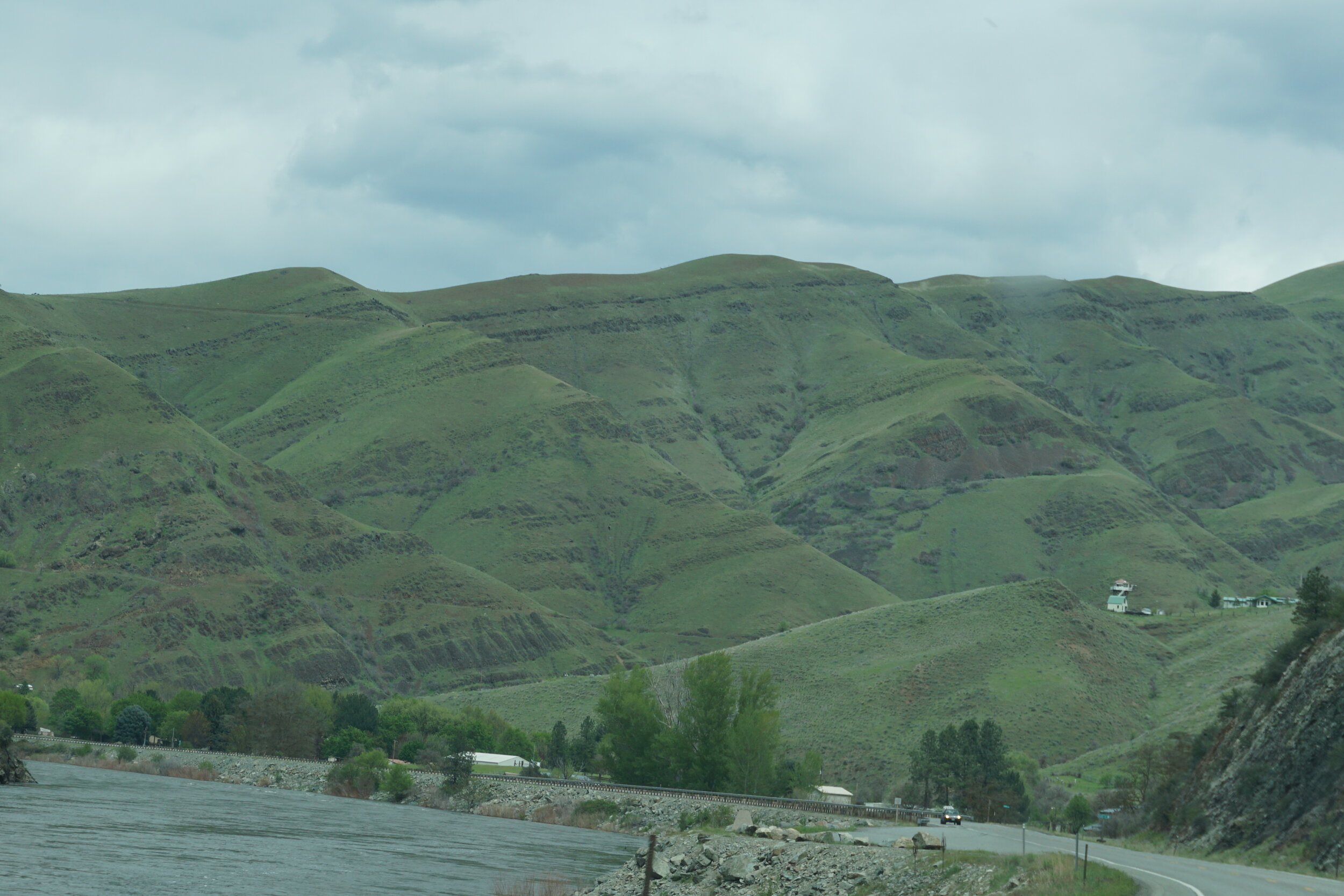  Salmon River 