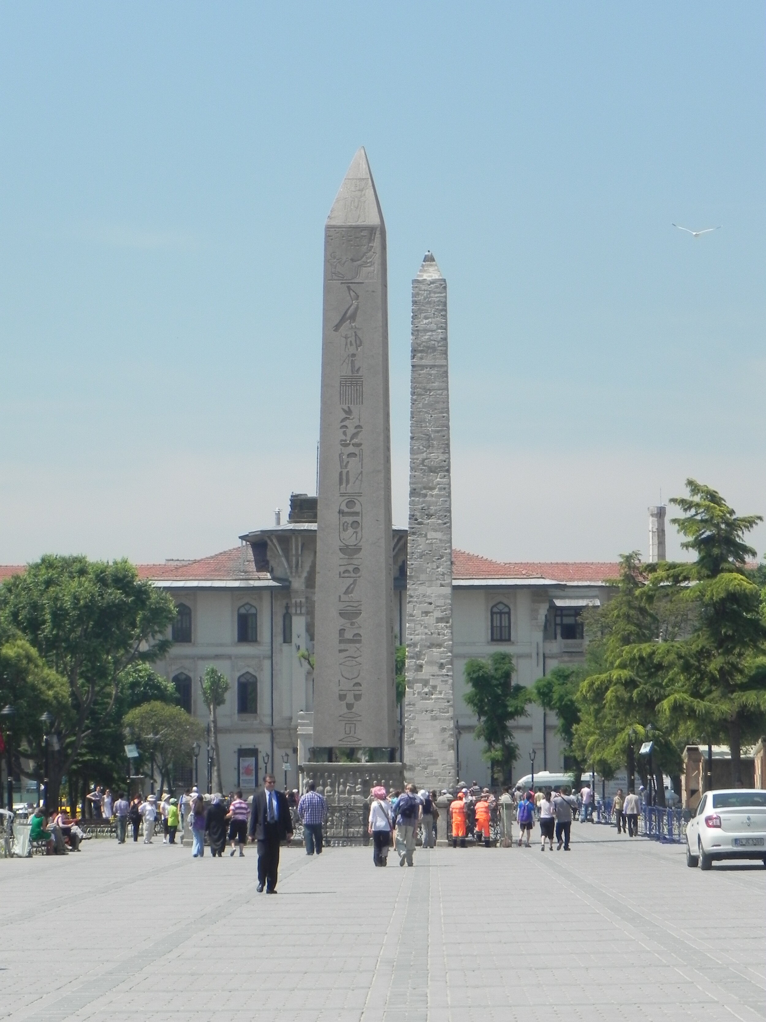  The Romans weren’t the only ones to steal Egyptian obelisks to decorate their squares. 