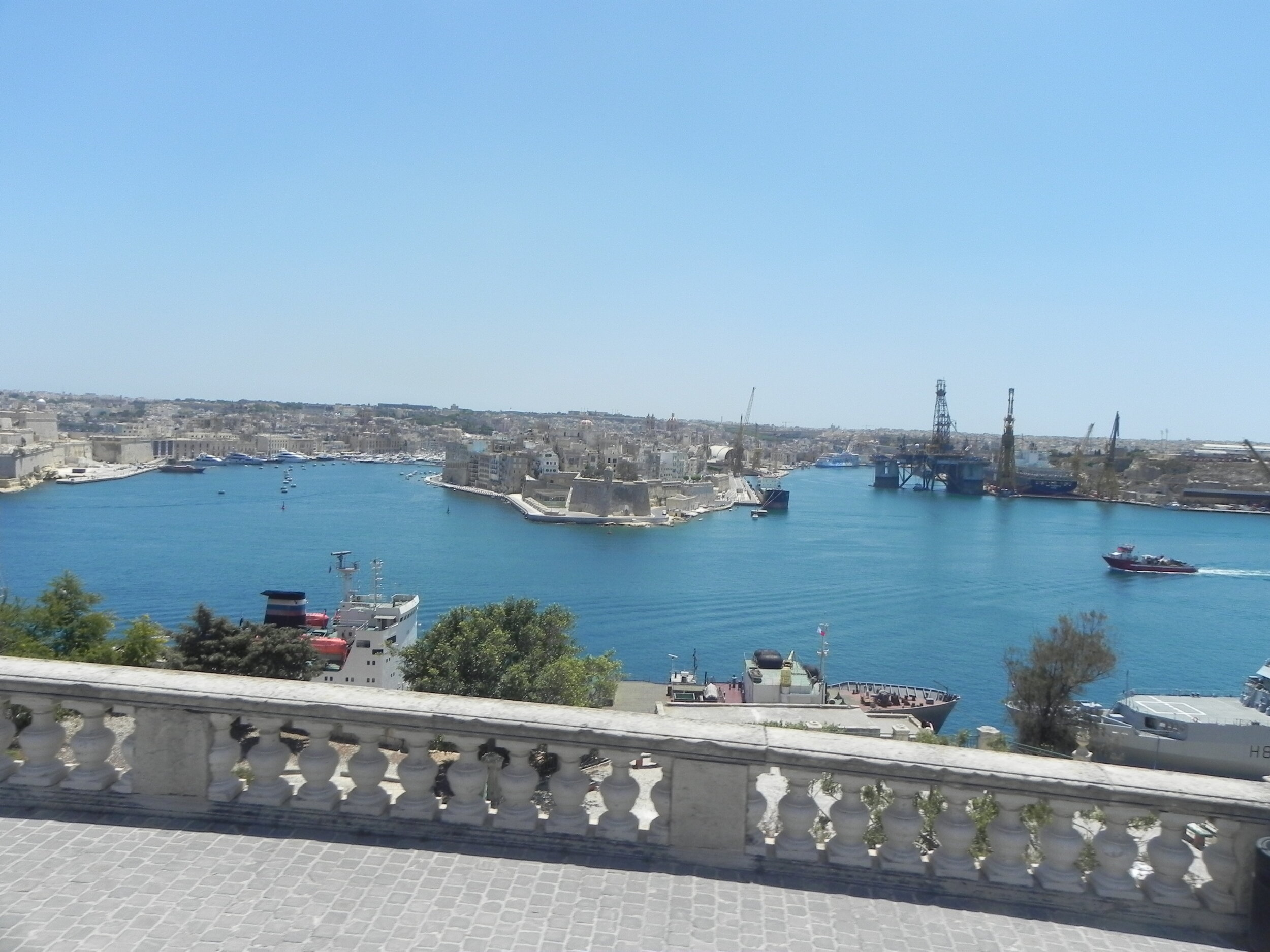  Valetta harbor. 