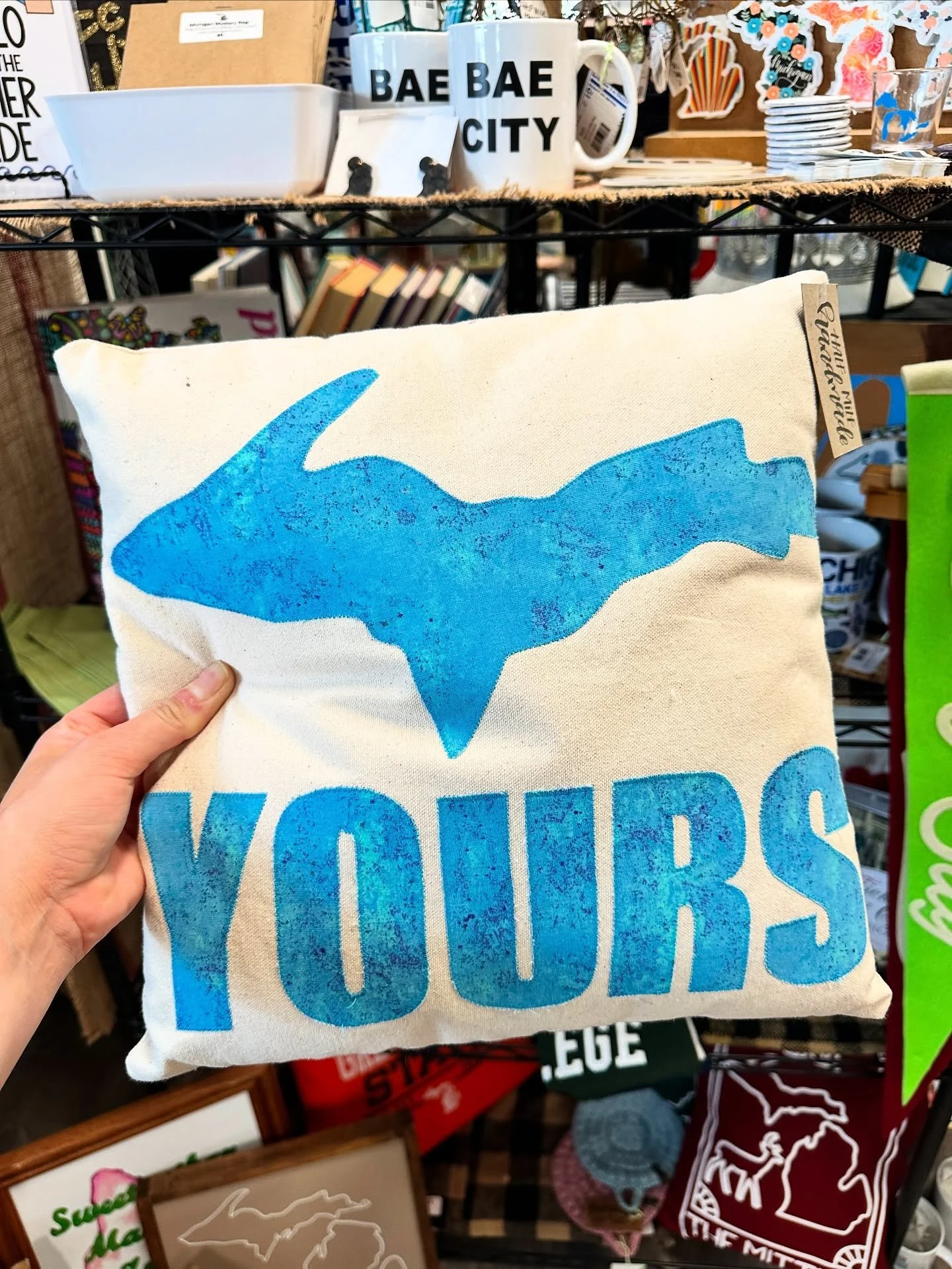 Pop in to @the_vintagegreenhouse to shop LOTS of Michigan and Bay City themed items curated with love by yours truly 💕