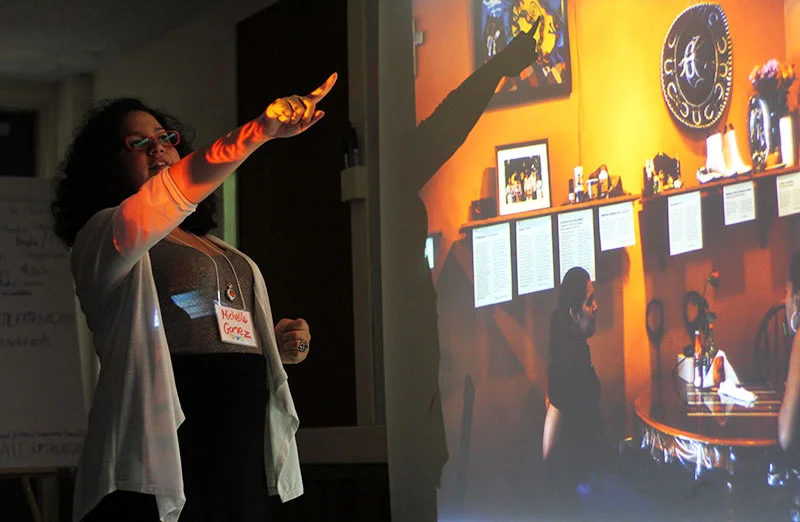 17 Roots Visual Arts Scholars Retreat LHind 2015.jpg