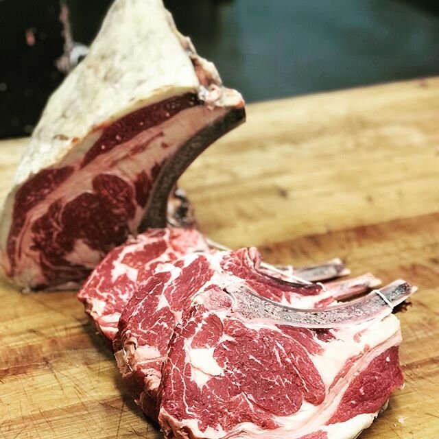 Dry aged to perfection @lewiscattleco_14 Rib Steaks for a special birthday dinner. Happy Birthday Mike @fancy_clothing_co #waimeabutchershop #ribeyesteak #dryagedsteak #wholeanimalbutchery #lewiscattleco #genetics #grassfedbeef 📷 @_rcvlimpng_