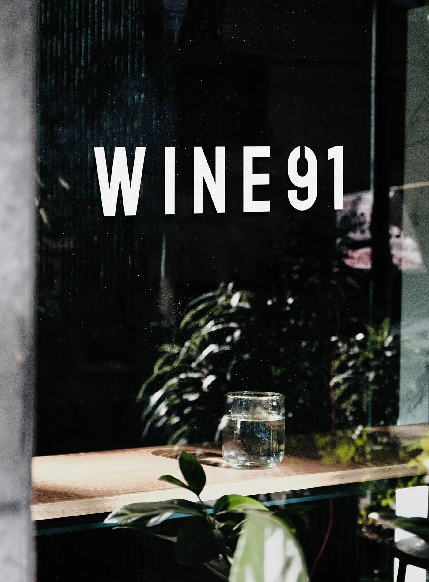 WINE91-Window.jpg