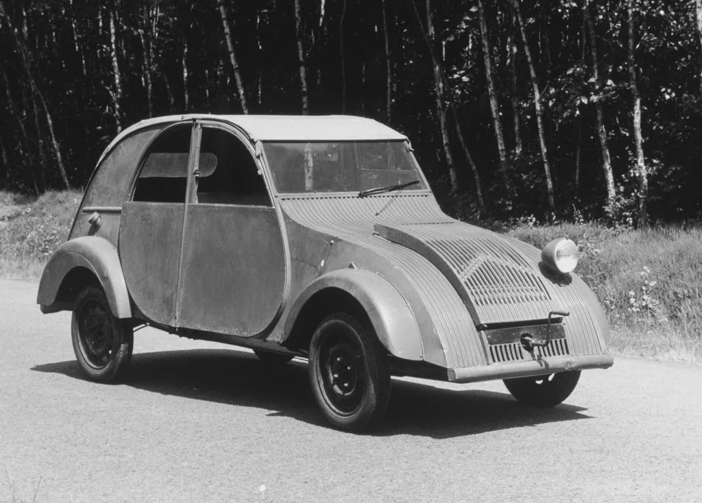 1939-Citroen-2CV-Prototype-lg-1024x734.jpg
