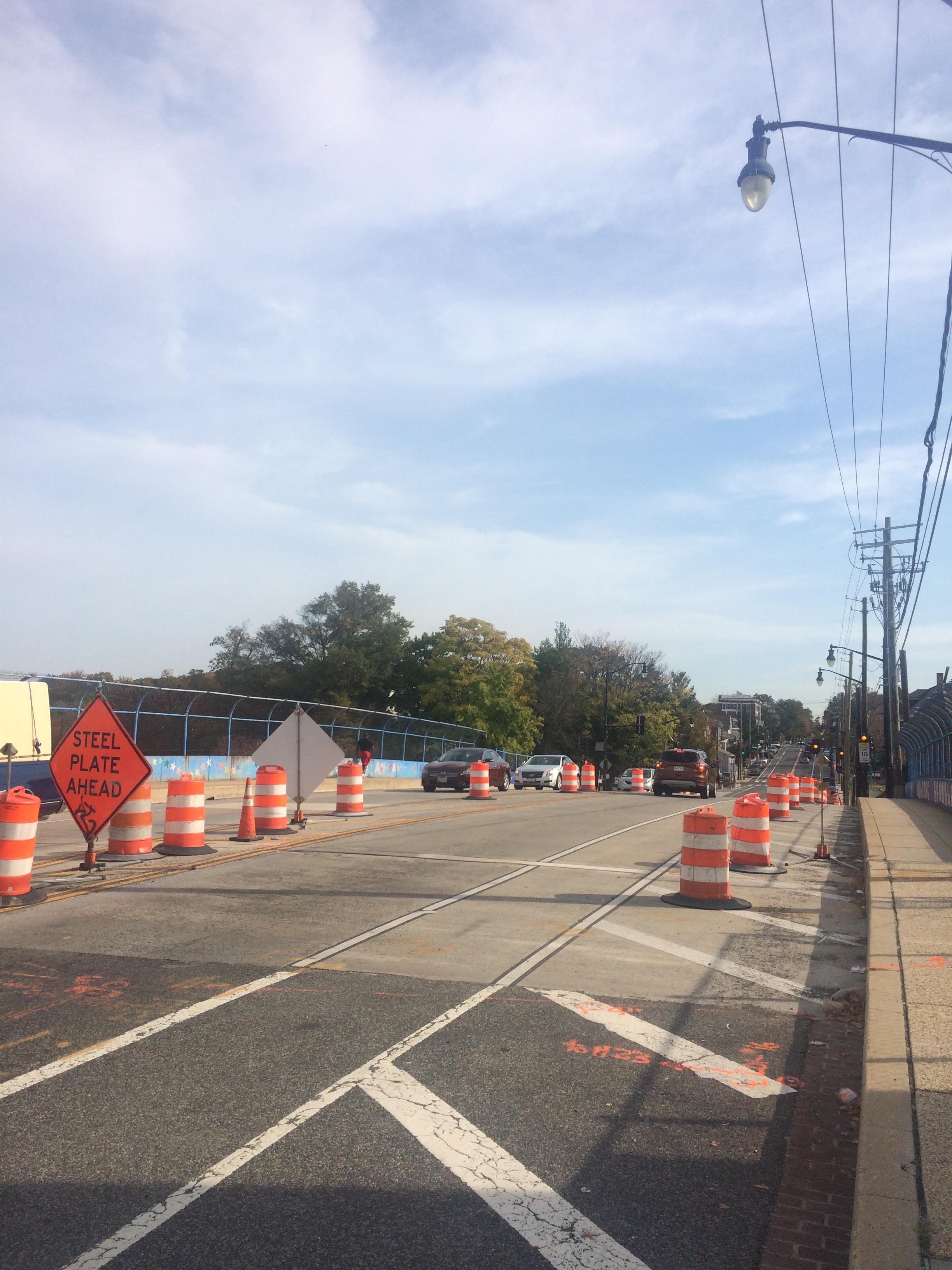 MOT Setup at Monroe Street Bridge NE 