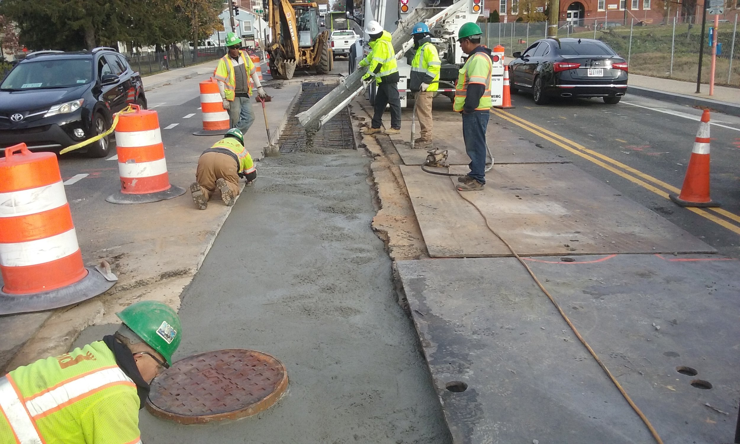 Concrete placement for utility cut repair-east of 9th & Monroe