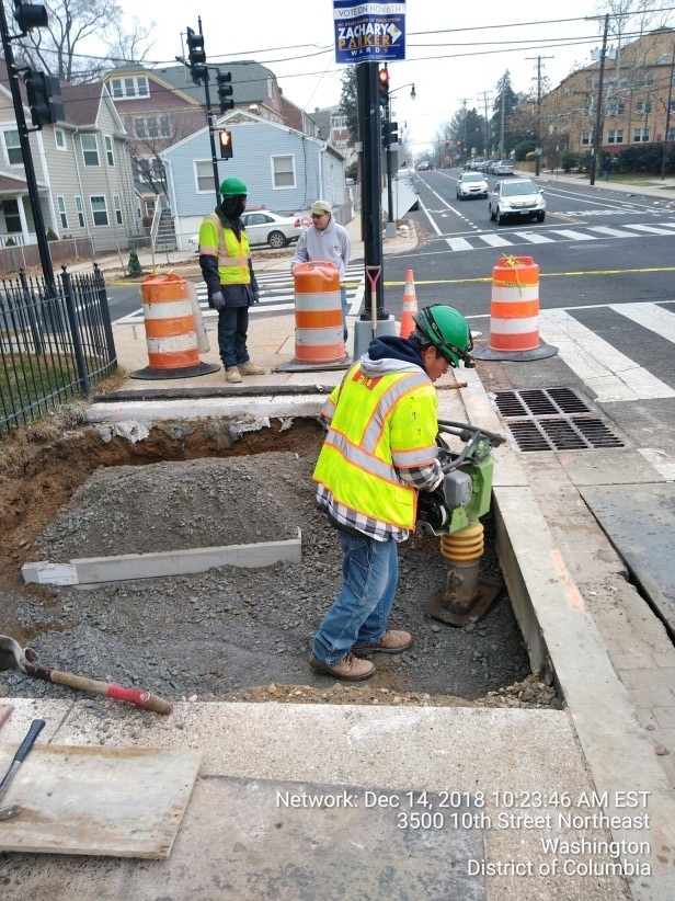 Street Light Manhole Installation (10th &amp; Monroe) 