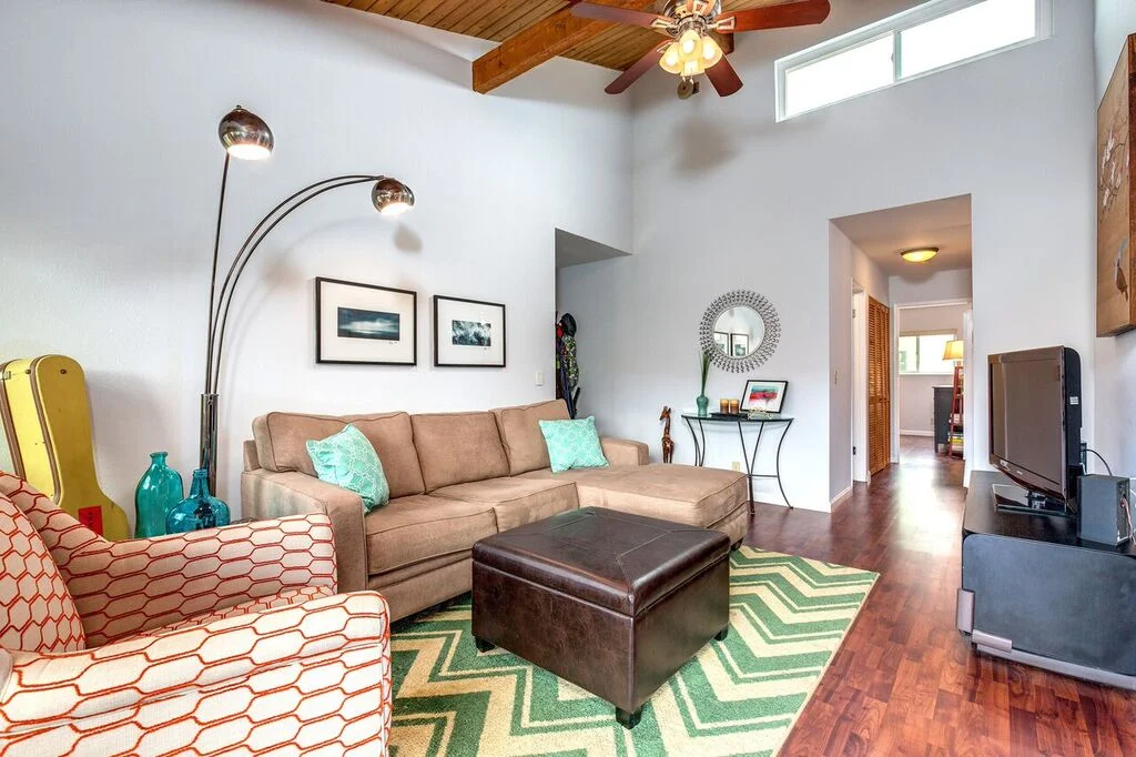 4923   INDIAN WOOD #481, Culver City