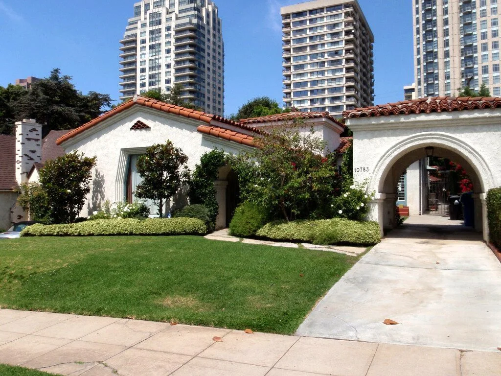 10783 WELLWORTH AVE, Westwood