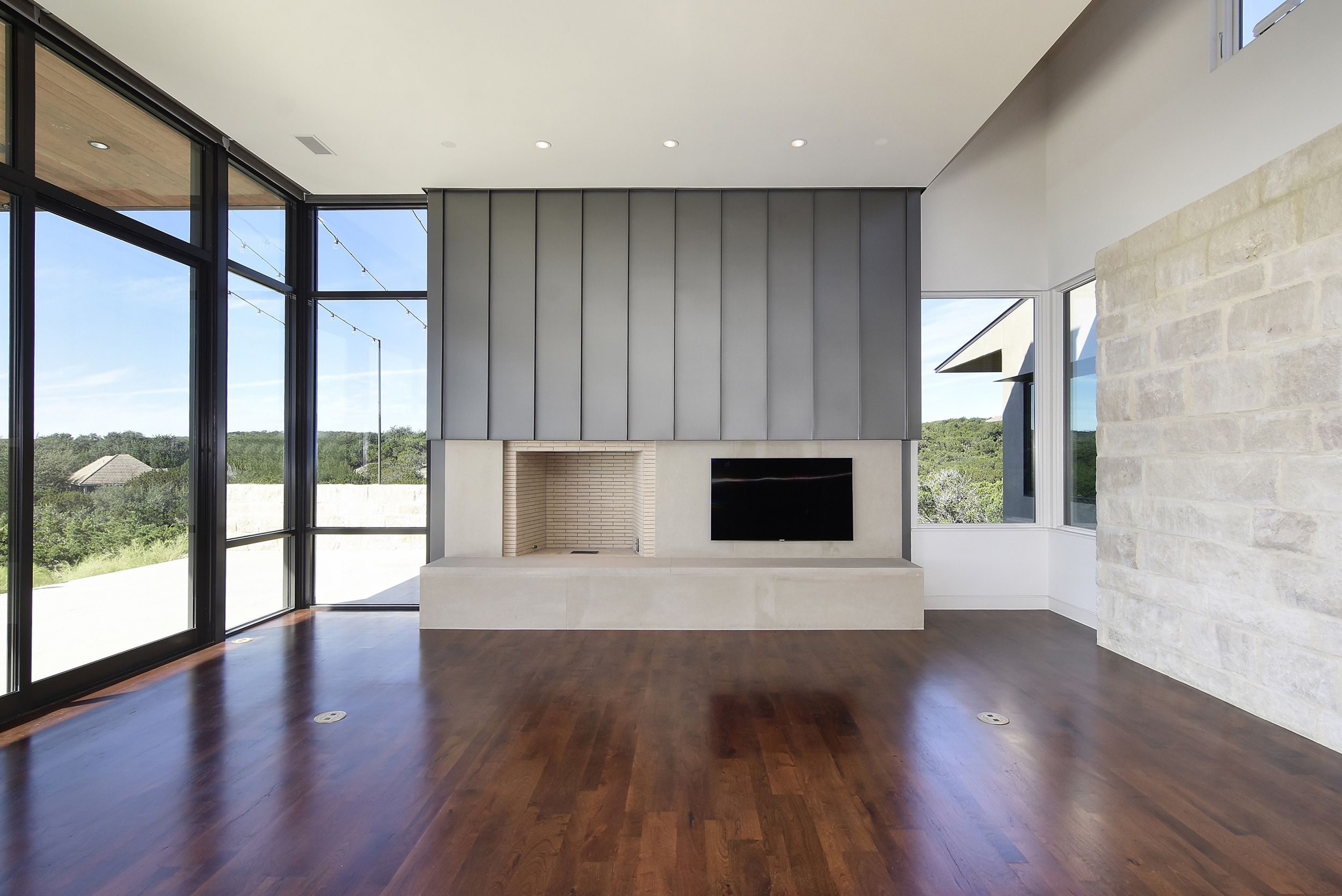 furman_keil_cap_rock_interior1.jpg