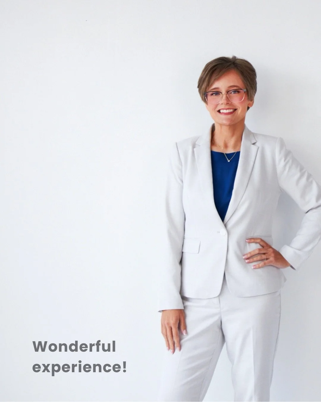 Shirley came in wanting professional headshots&hellip; but what she really walked away with was a whole experience.

From the moment she arrived, it was all about making things feel easy.
Hair and makeup taken care of.
Guided through every step.
Noth