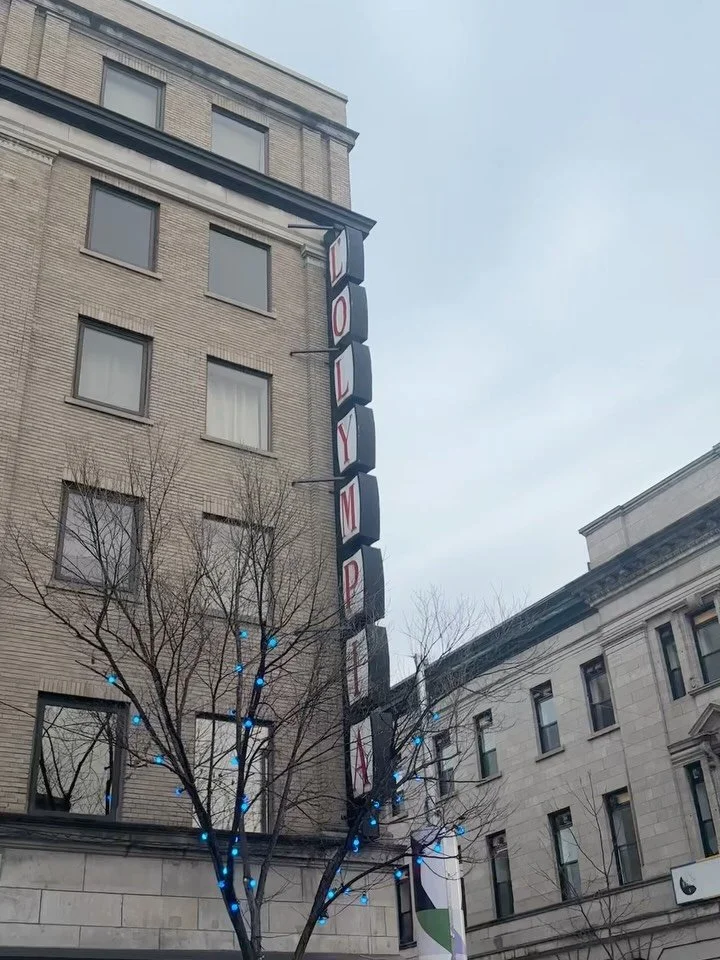 👋🏽👋🏽 🇨🇦 MONTREAL 🇨🇦 🚨🚨
Je suis tr&egrave;s heureux et chanceux de vous revoir ! ❤️
@olympiamontreal 
Showtime : 9 pm ! 
@sosfestto 
#kesmas 
#RumandCocaCola 🥃