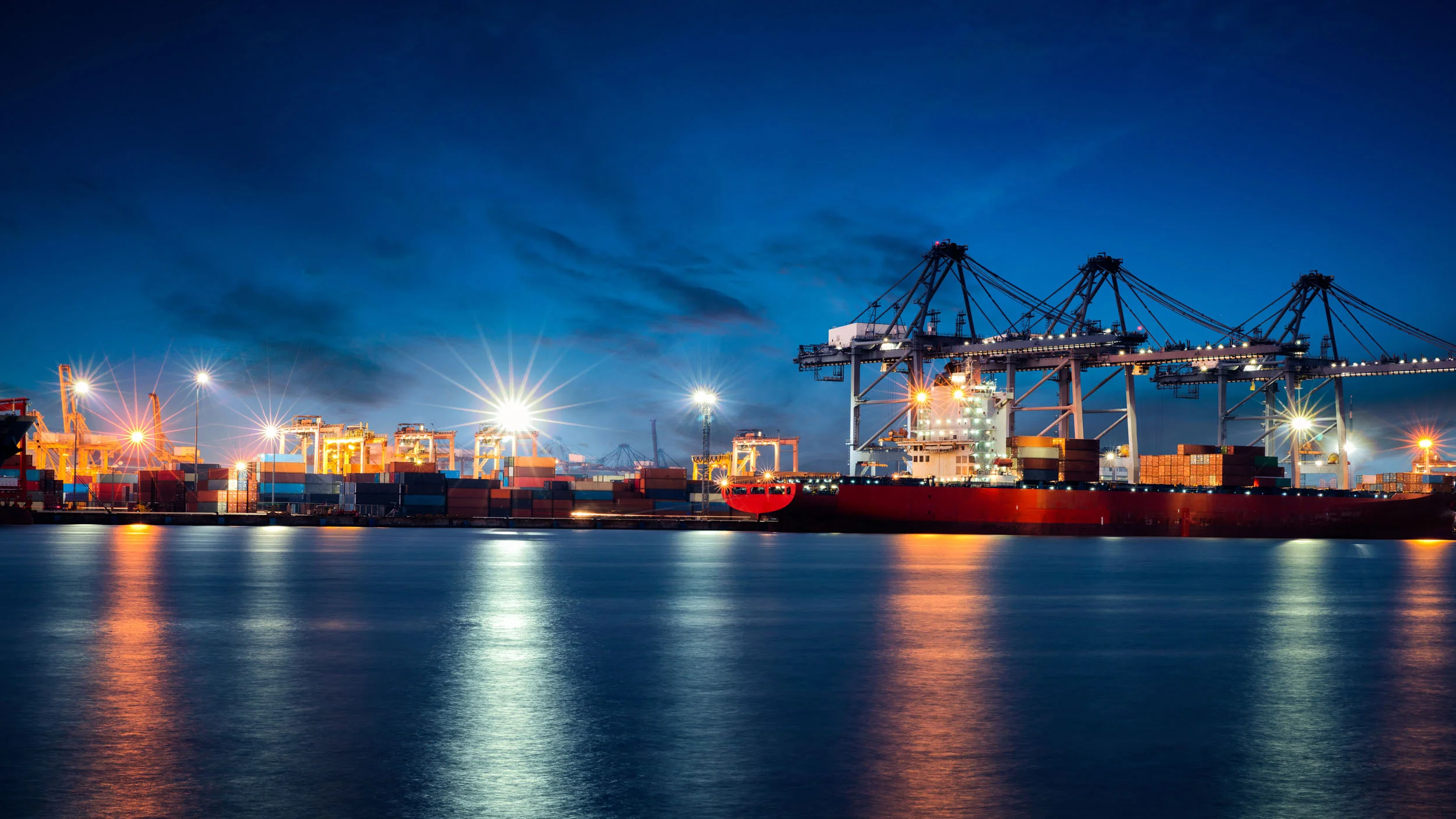 Sea_Freight_1_359437883.jpg