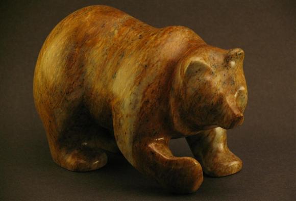 BEAR WITH CURVED PAW