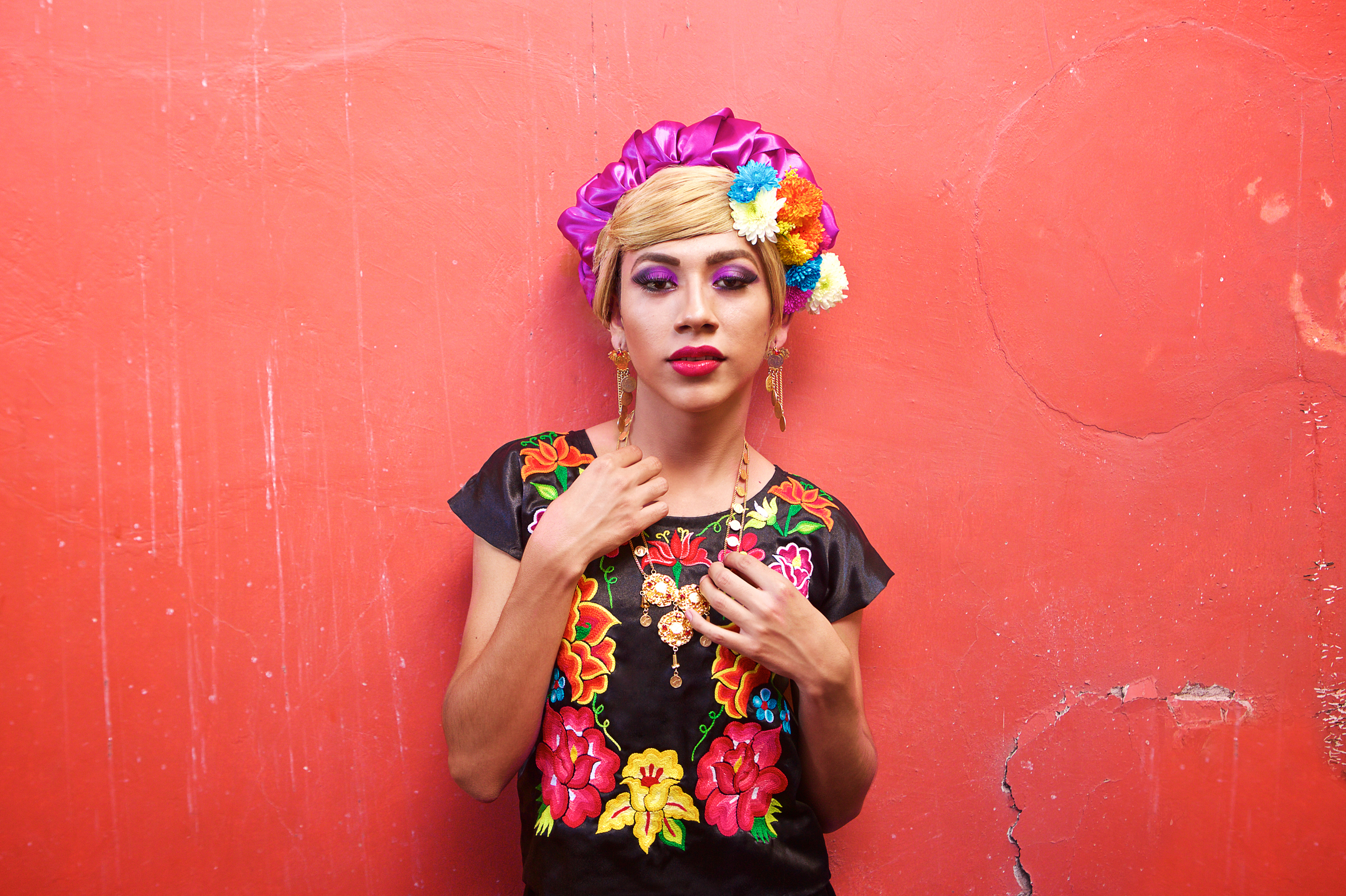  A photo documentary series of Mexico's transgendered Zapotecs  Involvement: Art direction,&nbsp;photography, post production 