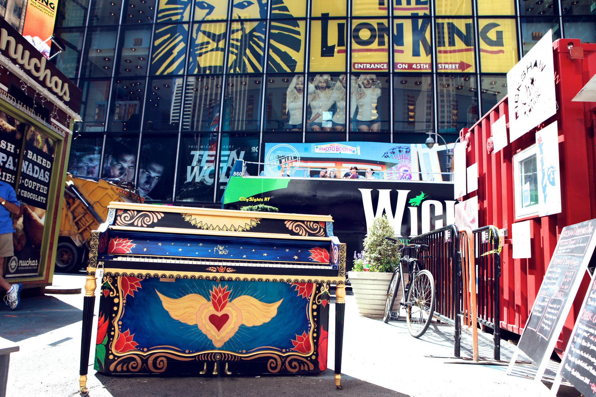  In 2014, Maxine painted a piano for the organization  Sing for Hope .&nbsp;Her piano was selected to be displayed in Times Square as part of their NYC public art interactive installation. 