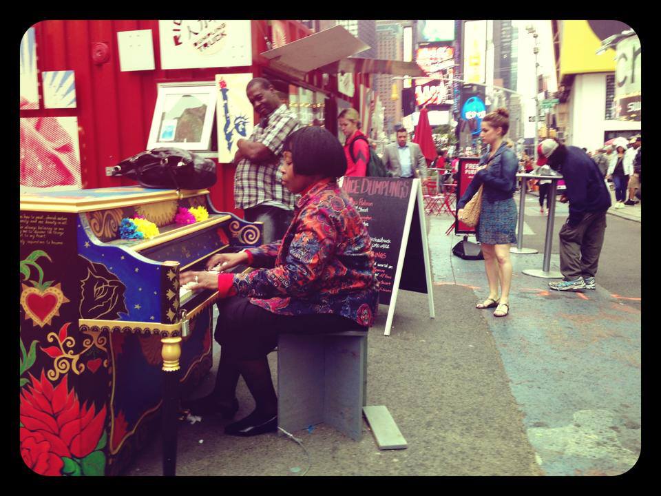  In 2014, Maxine painted a piano for the organization &nbsp;Sing for Hope .&nbsp;Her piano was selected to be displayed in Times Square as part of their NYC public art interactive installation. 