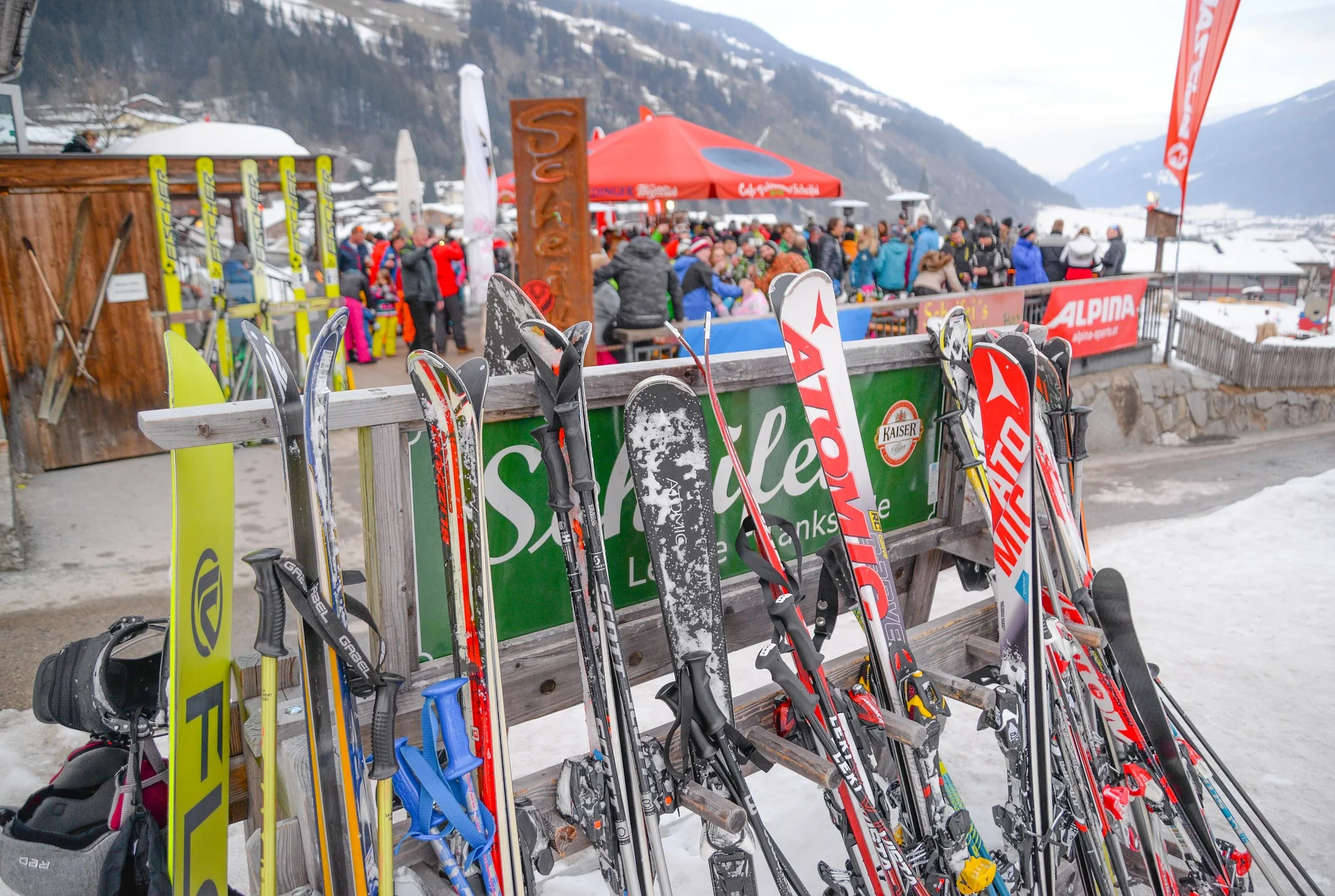 ski-3201017_1920.jpg