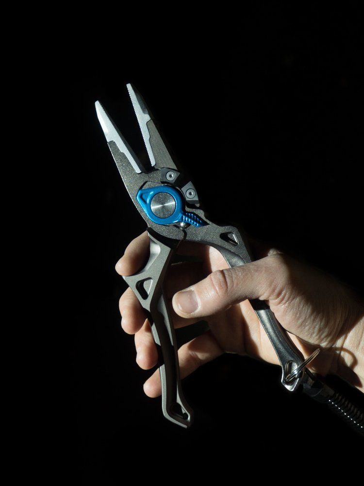 The Gear Shed - Gerber Magniplier — Rafting Magazine