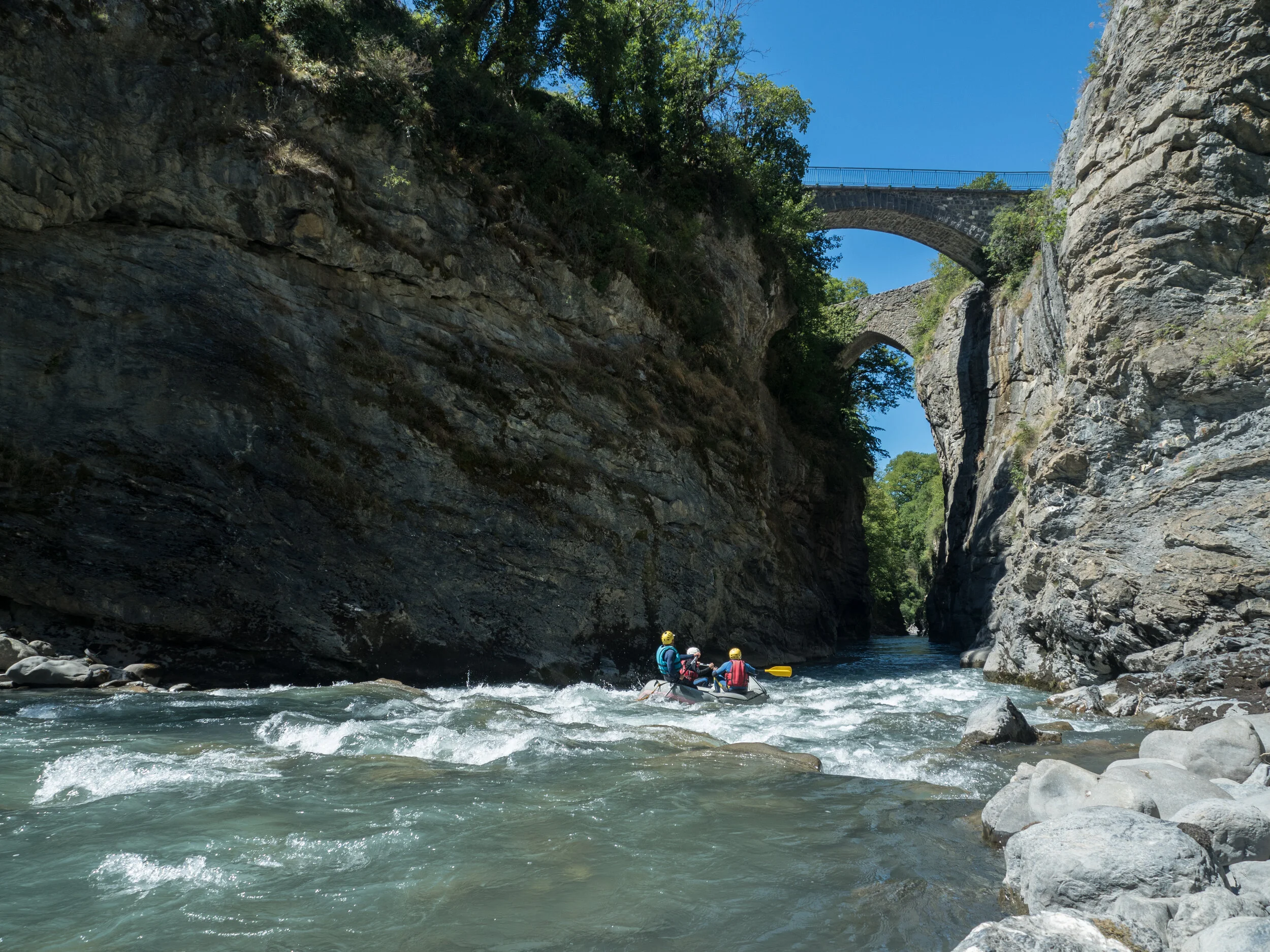 8 Things to Ask a Rafting Company Before You Book — Rafting Magazine