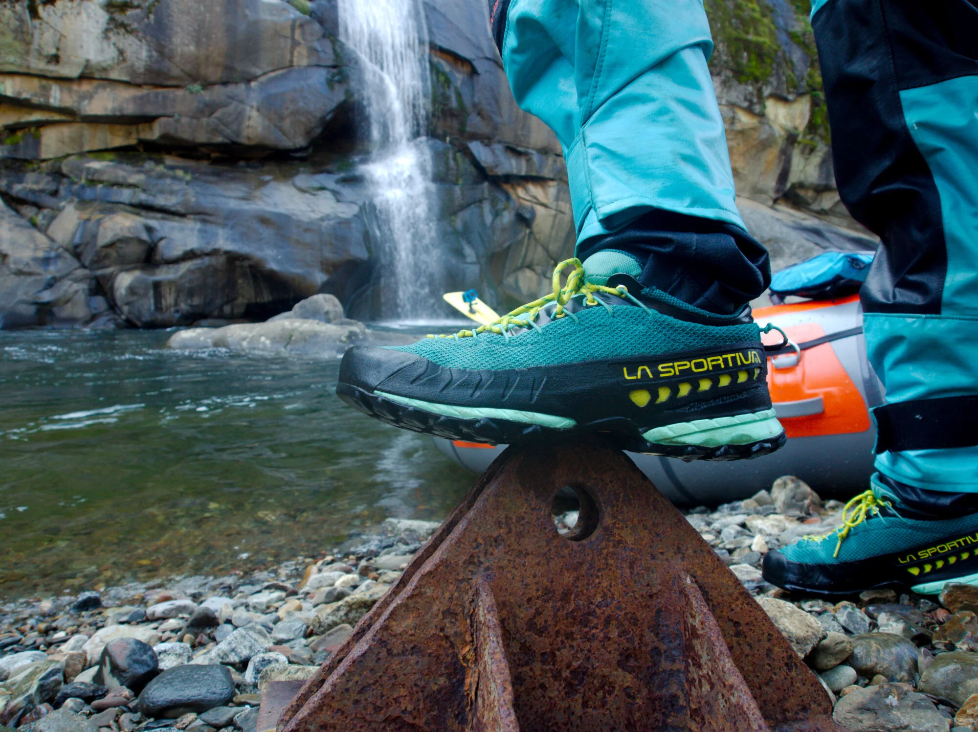 Water Rafting Best Kayaking Sandals Best Shoes For Rafting And