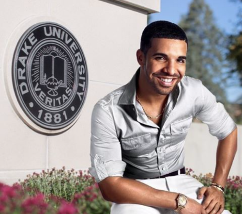 Photo via @drakeuniversity.