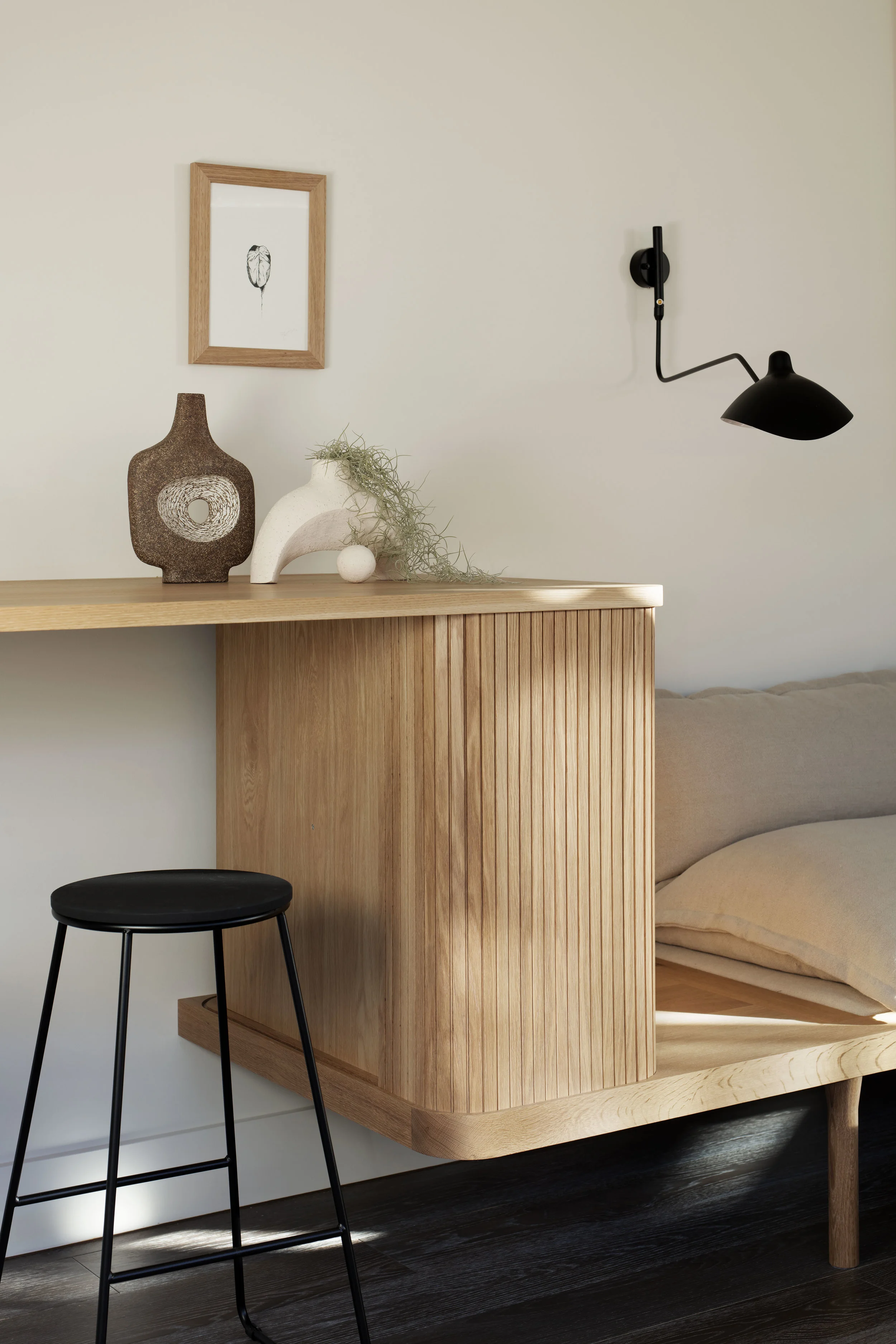 MANI-One Mani House-032_Int Detail-Desk Bar Sofa.jpg
