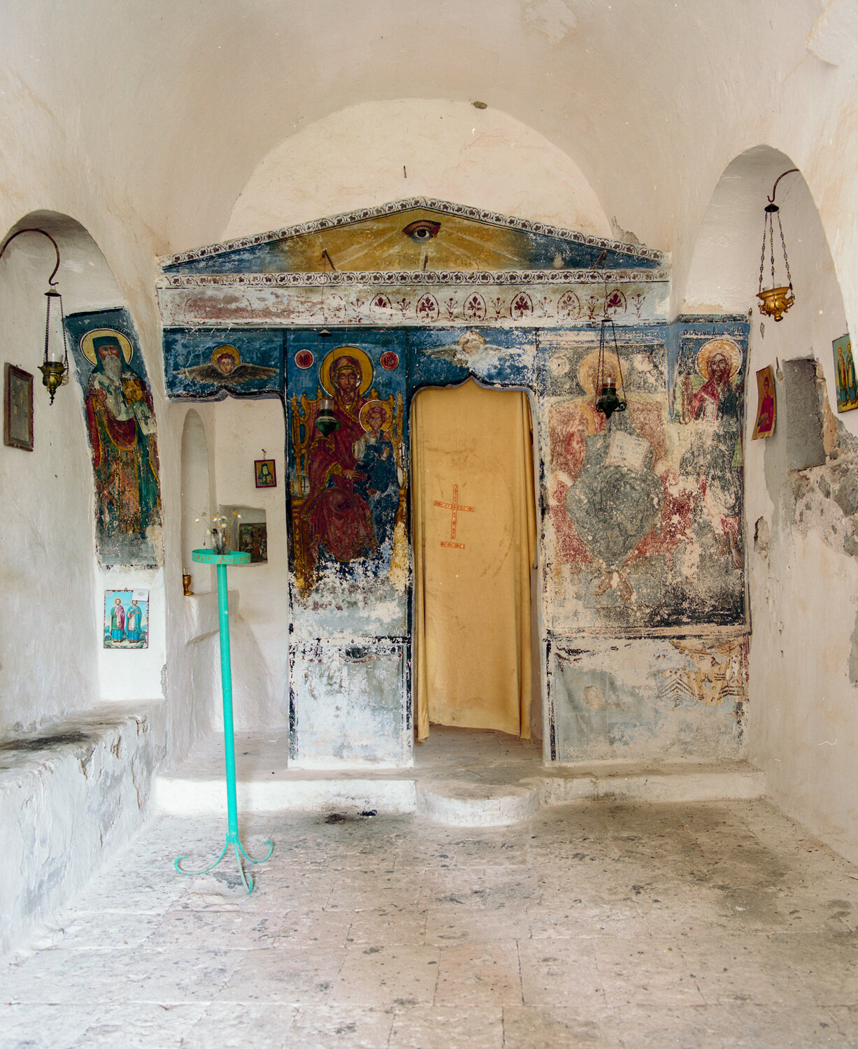 JF_2019_Aegina Churches015.jpg