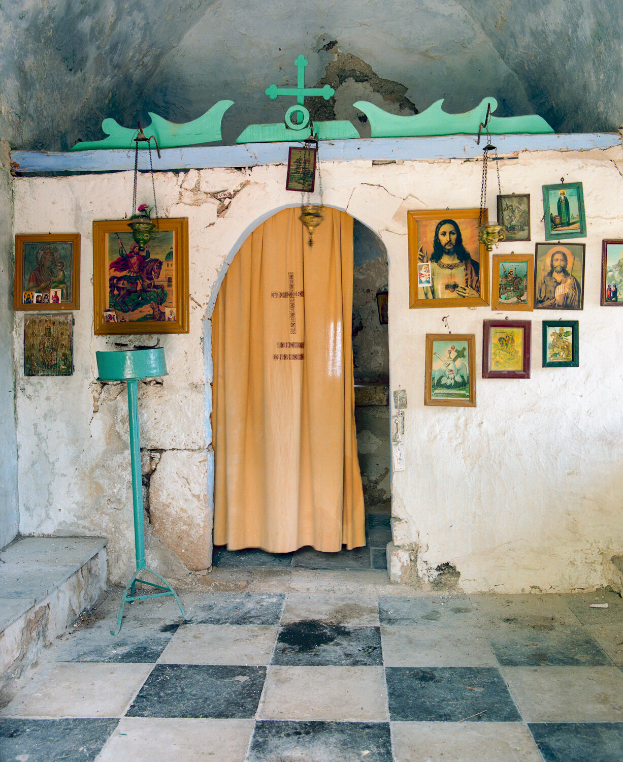 JF_2019_Aegina Churches039.jpg