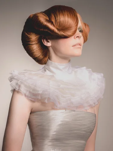 Eugène Perma (coiffure Sandrine Ruiz)