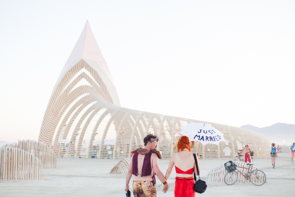 BurningMan_RealWedding_Luca-MercedesStemer-191.jpg