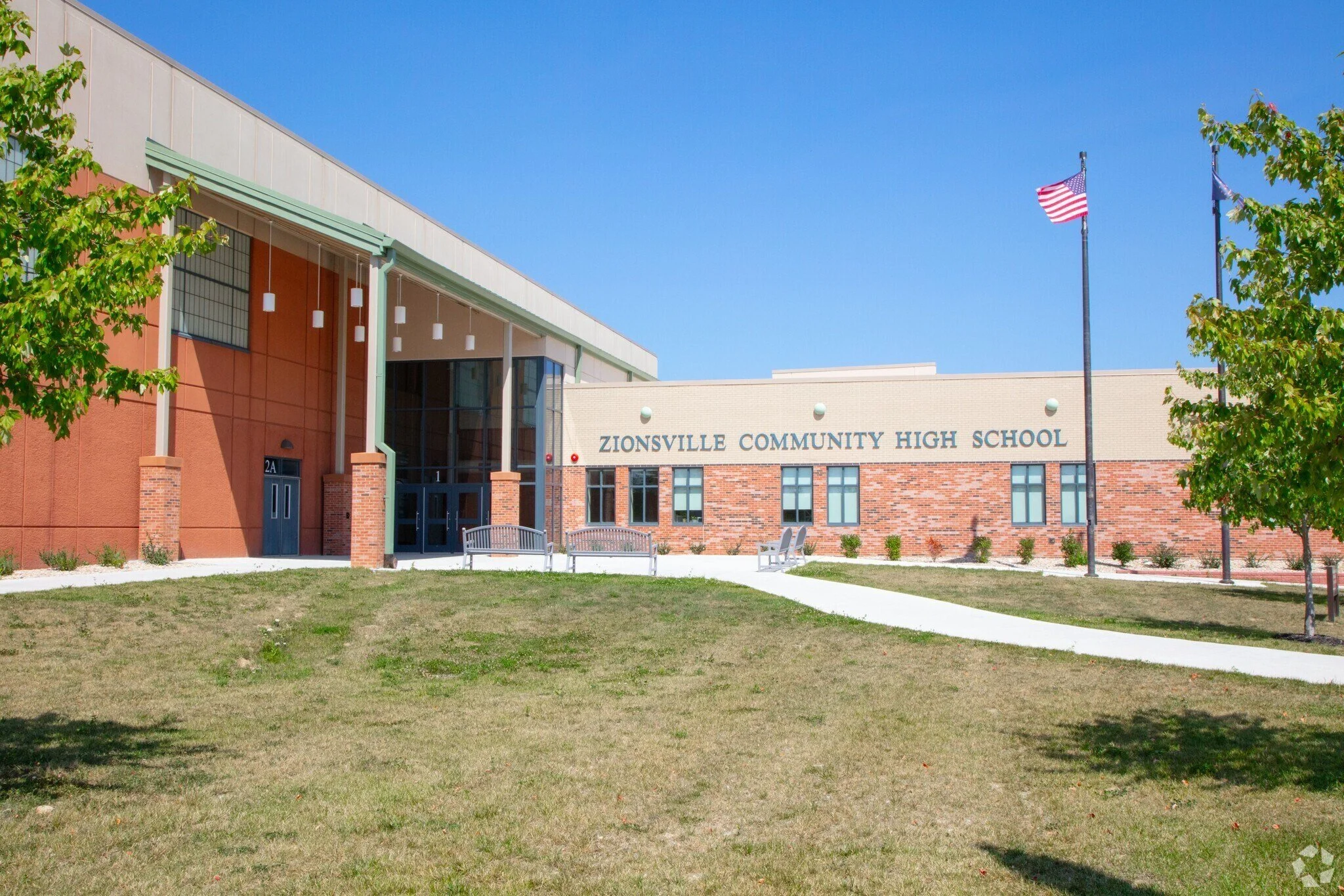 zionsville-community-high-school-zionsville-in-primaryphoto.jpg