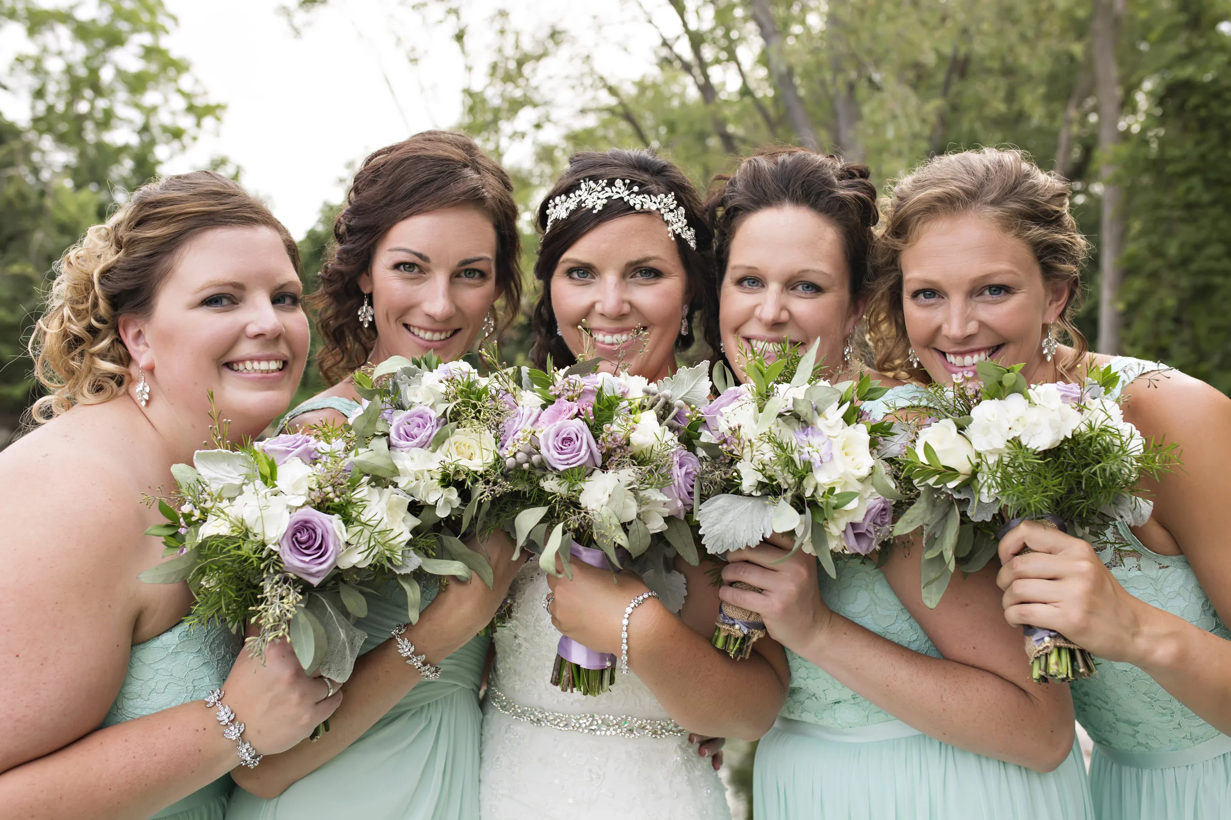 bride-bridesmaids-bouquets.jpg