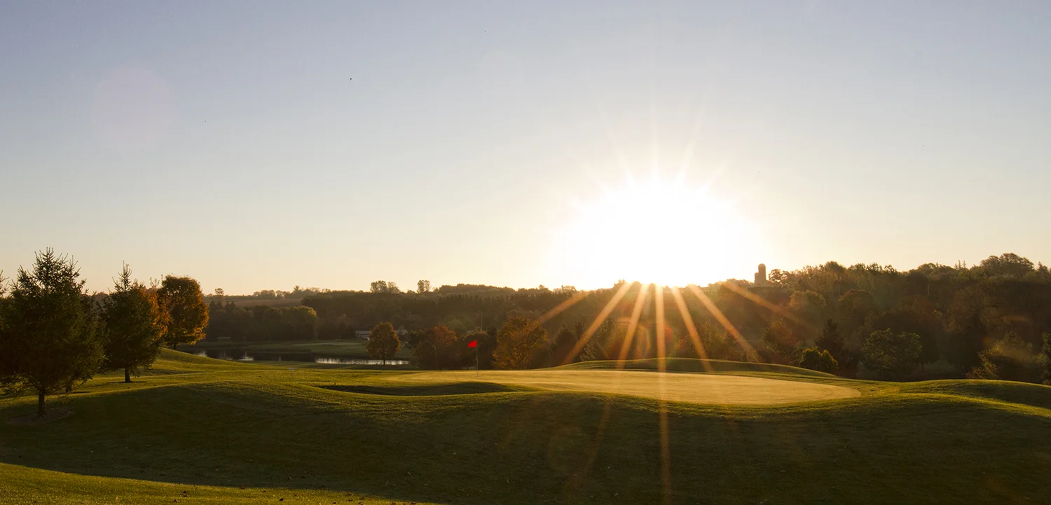 A round of golf at the St. Marys Golf & Country Club offers guests the opportunity to unwind while experiencing spectacular views and course conditions.