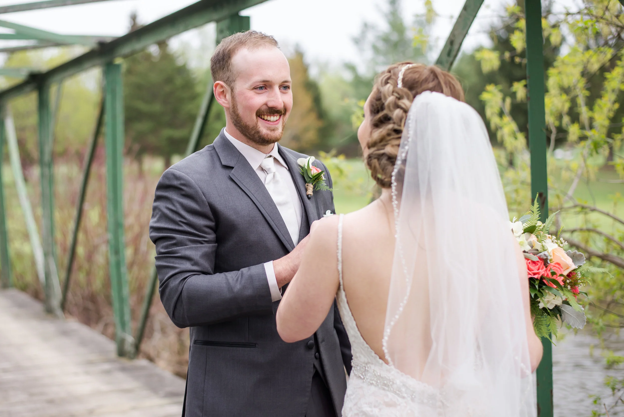wedding_first_look_photos.jpg