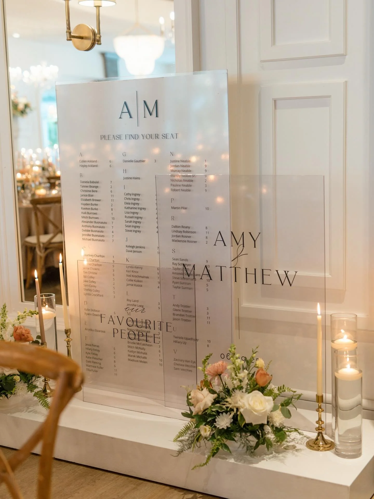 One seating chart display, endless possibilities. ✨

Turn your guest list into a work of art with our modern acrylic seating chart signage. Choose from a collection of our curated templates, confirm your guest names, and BOOM &mdash; you&rsquo;re gua
