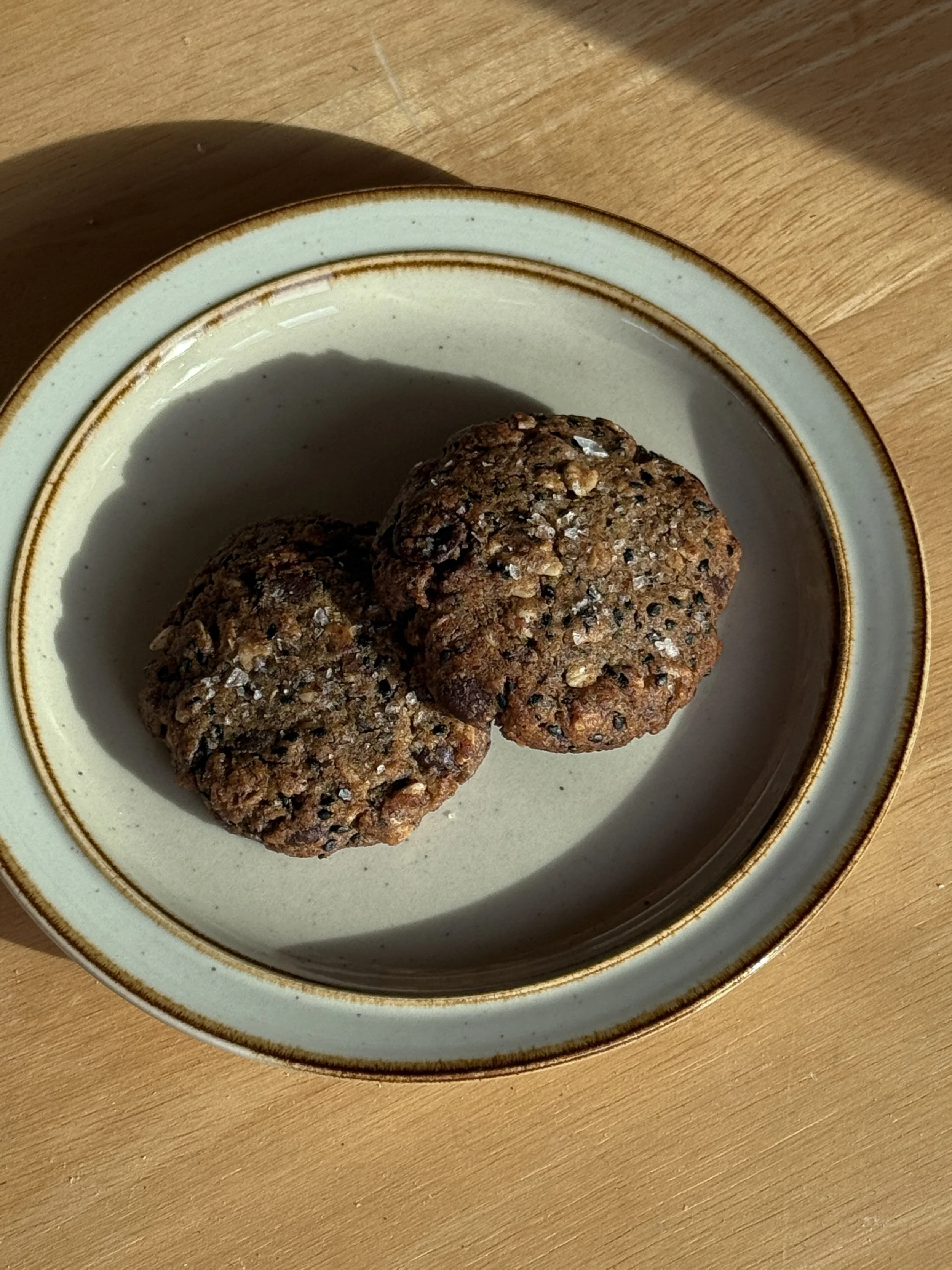 Homemade organic lactation cookies for postpartum breastfeeding support