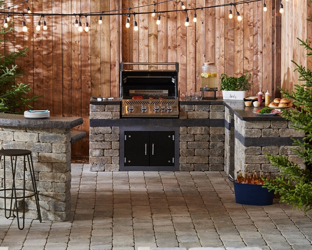 Quarry Stone Grill Base